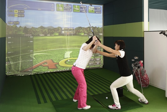 名古屋でゴルフ練習場をお探しなら室内で練習ができる【GOLF SPARK】へ～幅広い料金のプランをご用意～